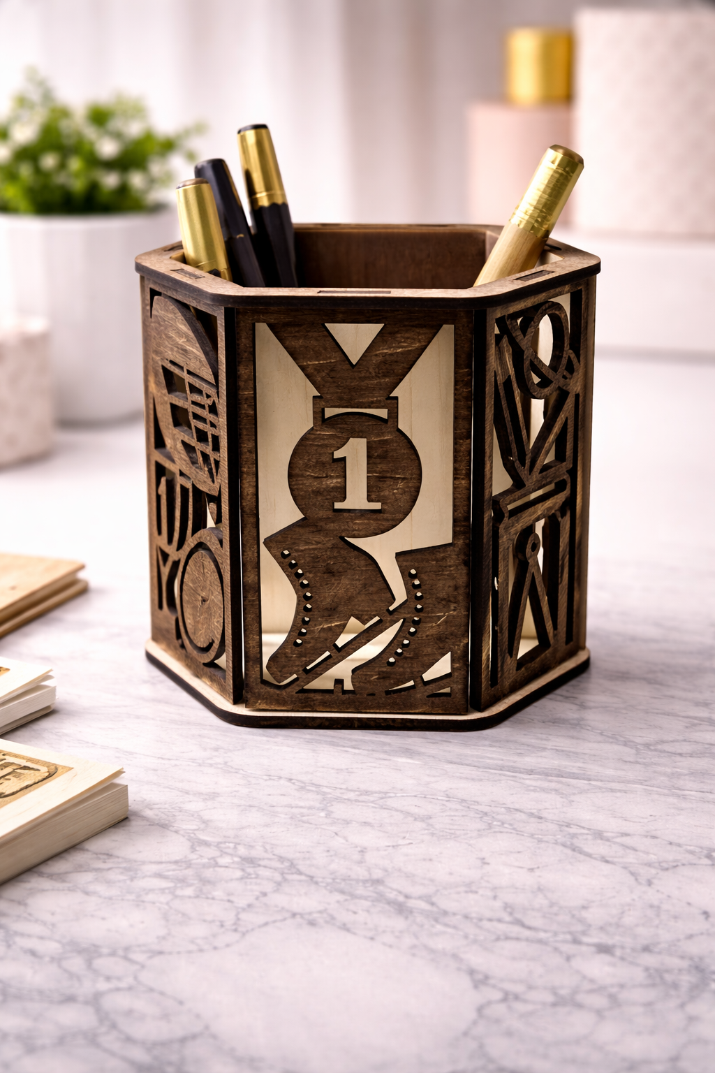 ✏️ Personalized Wooden Desk Organizer & Perpetual Calendar